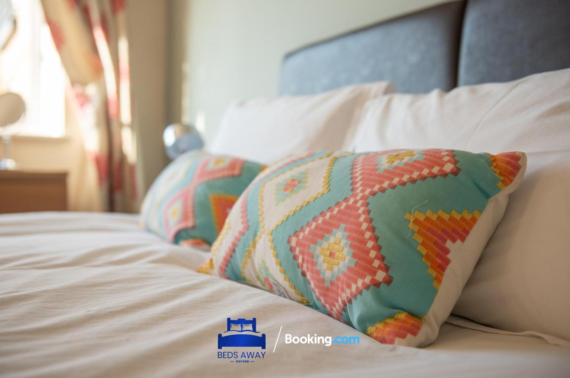 Two Bedroom By Beds Away Short Lets & Serviced Close To Airport And Blenheim Palace Апартаменты Кидлингтон